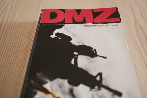Graphic Novel Thoughts: DMZ Compendium 1